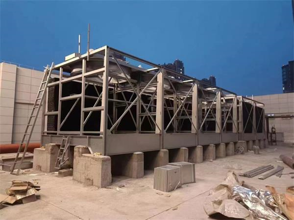 工業(yè)冷卻塔的清洗(中央空調(diào)冷卻塔清洗視頻)