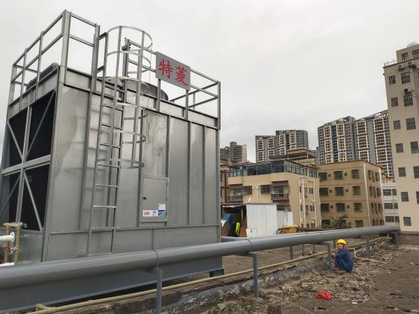 工業(yè)冷卻塔在使用時(shí)為什么需要定期排水？,為什么工業(yè)冷卻塔要加水